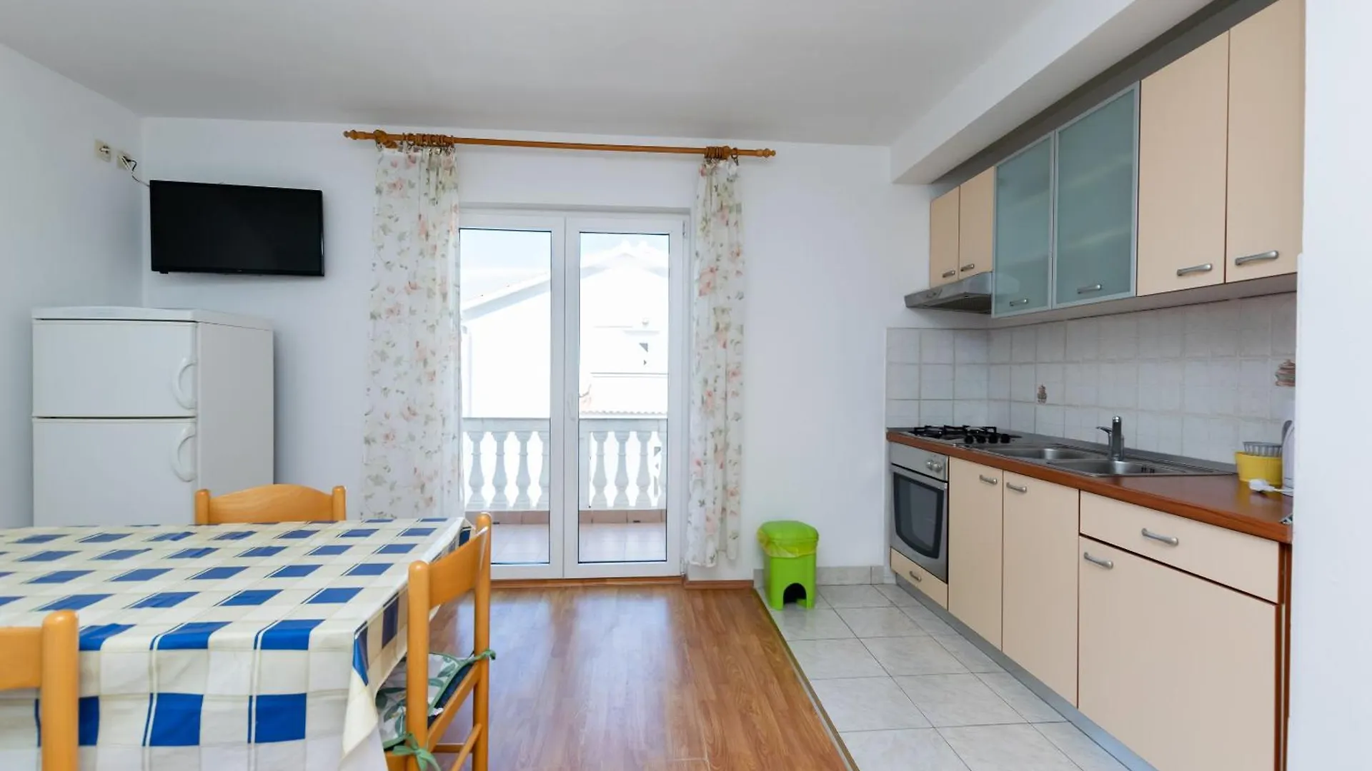 Apartments Iva Lopar Croatia